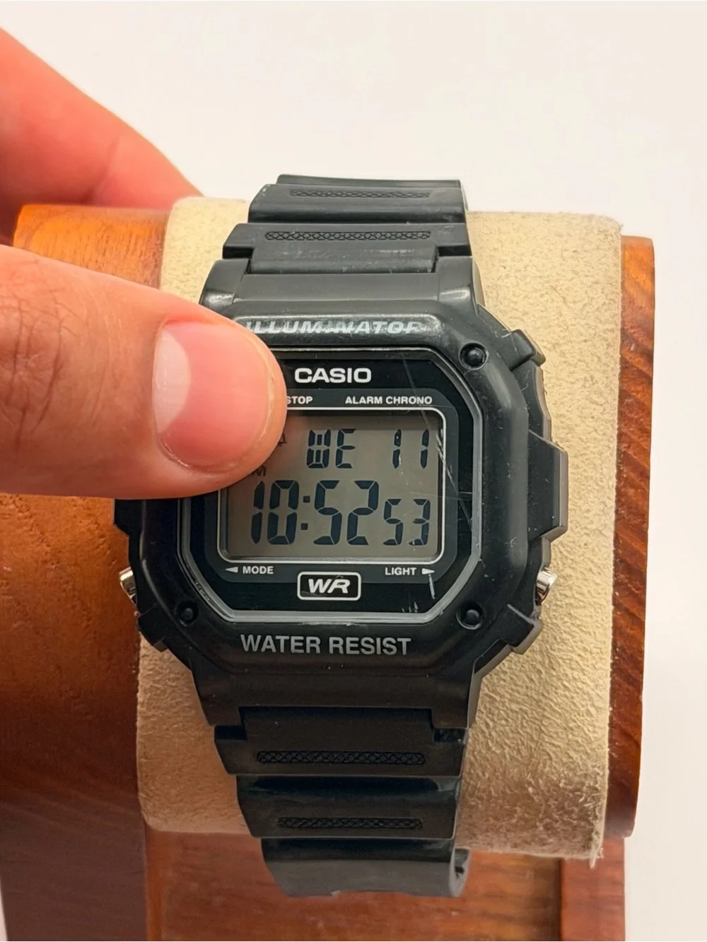 Casio Illuminator 3224 F-108WH Mens Watch 42mm Black Digital Alarm Day Date